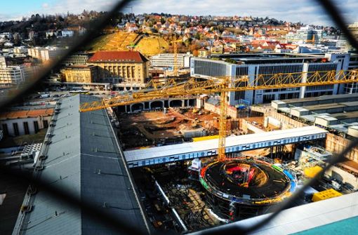 Die Struktur des neuen Tiefbahnhofs  wird sichtbar. Foto: Lichtgut/Max Kovalenko