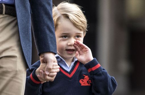 Prinz George musste heute ohne seine Mama zur Schule gehen. Foto: dpa