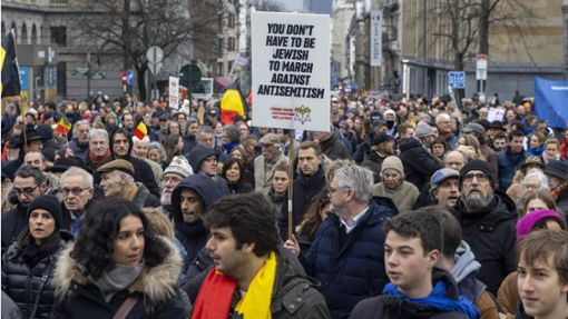Tausende gehen in Belgien gegen Antisemitismus auf die Straße. Doch die Politik  hat ein gespanntes Verhältnis zu Israel. Foto: AFP/NICOLAS MAETERLINCK