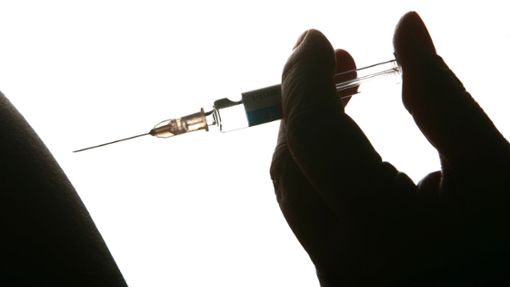 Nigeria führt einen 5-in-1-Meningitis-Impfstoff ein. Foto: Ralf Hirschberger/dpa