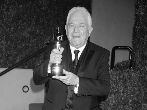 David Seidler mit seinem Oscar. Foto: imago/MediaPunch