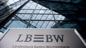 Die Landesbank Baden-Württemberg vergibt in den ersten sechs Monaten 2018 mehr Unternehmenskredite. Foto: dpa
