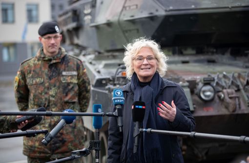 Ihre erste Auslandsreise hat Verteidigungsministerin Christine Lambrecht nach Litauen geführt. Foto: Bundeswehr/Tom Twardy