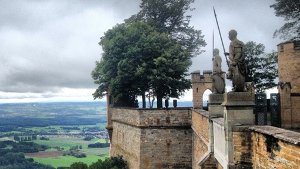 Die Burg Hohenzollern ist ein Wahrzeichen der Schwäbischen Alb. Foto: Henrik Lerch