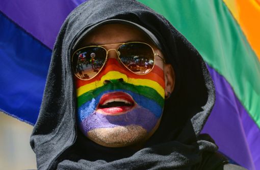 Zehntausende feierten in Lateinamerika unter der Regenbogen-Fahne, dem Symbol des Kampfes für LGBT-Rechte. Foto: AFP
