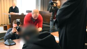 Im Prozess um Vergewaltigung und Ermordung einer 19-jährigen Studentin in Freiburg ist der Flüchtling Hussein K. zur Höchststrafe verurteilt worden. Foto: dpa