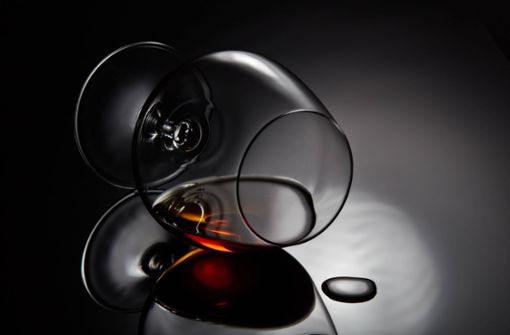 Von dem versteigerten Cognac gibt es weltweit nur noch drei Flaschen. (Symbolfoto) Foto: imago images / Panthermedia/DGM