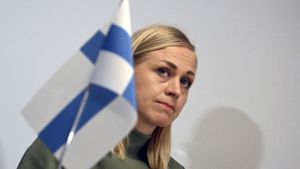 Finnlands Außenministerin Elina Valtonen versucht, ihr Volk zu beruhigen. Foto: dpa/Jussi Nukari
