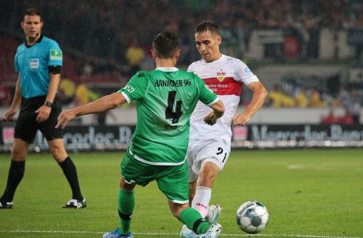 Julian Korb fehlt Hannover 96 vermutlich bei der Partie gegen den VfB. Foto: Pressefoto Baumann/Alexander Keppler