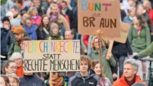 In immer mehr Kommunen wie hier in Ludwigsburg gehen die Menschen gegen rechts und für die Demokratie auf die Straße. Nun auch in Gerlingen. Foto: Simon Granville
