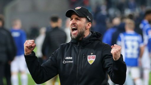 Geballte Freude: der VfB-Trainer Sebastian Hoeneß jubelt hier über einen Sieg. Foto: Baumann