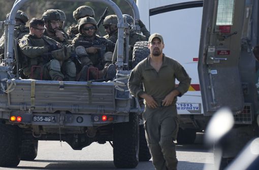 Die israelische Arme hat die Kriegsbereitschaft  erklärt. Foto: dpa/Ohad Zwigenberg