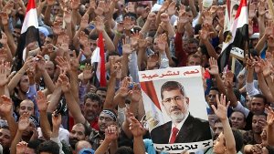 Anhänger des früheren Präsidenten Mohammed Mursi demonstrieren in Kairo. Foto: dpa