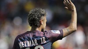Neymar ist in Paris offenbar nicht mehr glücklich. Foto: Kamil Zihnioglu/AP/dpa