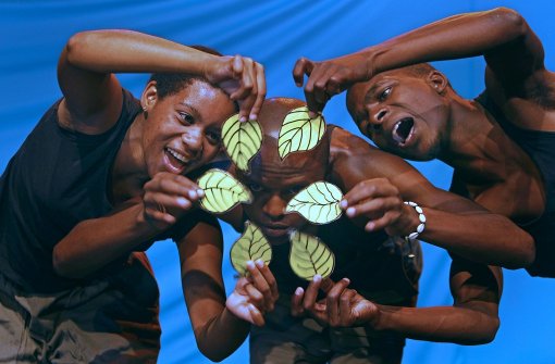 Fabel zum Thema Hunger in Afrika: Das Magnet Theatre mit „Tree/Boom/Umthie“ Foto: Mark Wessels