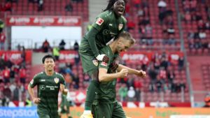 Spannung und beste Unterhaltung garantiert – VfB-Spiele sind auch für neutrale Zuschauer attraktiv. Foto: Pressefoto Baumann
