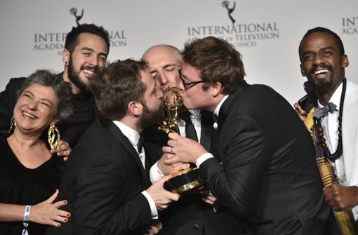 Mitglieder der Satiregruppe „Porta dos Fundos“ bei den Emmy Awards im November 2019. Foto: AP/Evan Agostini