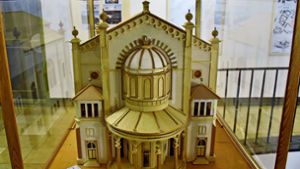 Ein imposanter Bau: Das Modell der alten Synagoge, das Bruchsaler Schüler im Jahr 2000 gebaut haben. Foto: Stefan Jehle