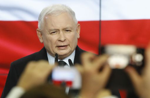 Die nationalkonservative PiS von  Jaroslaw Kaczynski bleibt in Polen stärkste politische Kraft. Foto: Str/dpa