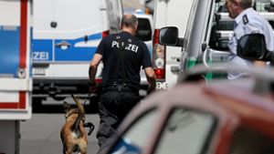 Die Polizei durchsuchte bei Razzien Wohnungen in Köln und Düren. Foto: dpa