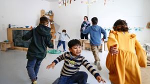 Spielerisch aktiv: In der Kita Hoppsala in Kornwestheim sollen die Kinder Spaß an Bewegung empfinden. Foto: /Simon Granville