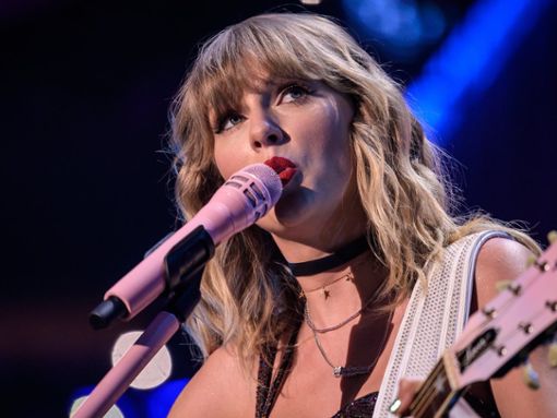 Taylor Swift führt 2023 die Liste der meistgestreamten Künstlerinnen und Künstler bei Spotify an. Foto: Brian Friedman/Shutterstock.com