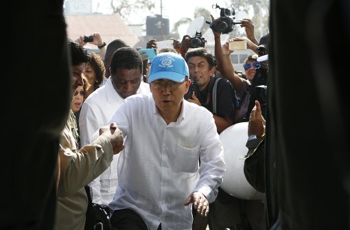 Ban Ki Moon hat das von Hurrikan „Matthew“ zerstörte Haiti besucht. Foto: AP