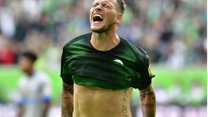 Daniel Ginczek erzielte für den VfL Wolfsburg in der Nachspielzeit das 2:1. Foto: AFP