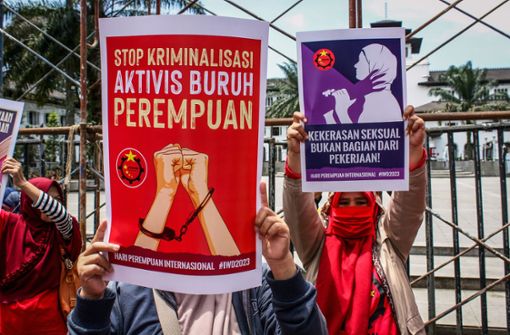 Am 8. März findet der Weltfrauentag statt. Hier demonstrieren Frauen in Indonesien für bessere Arbeitsbedingungen. Foto: dpa/Algi Febri Sugita
