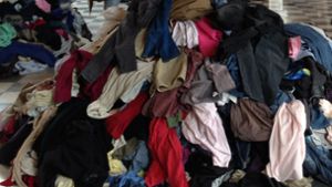 Immer mehr Kleidung wird weggeworfen – auch weil Mode immer billiger wird. Foto: dpa