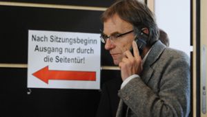 Wie reagiert  Bürgermeister  Werner Wölfle darauf, dass die Staatsanwaltschaft nun auch gegen ihn im Klinikskandal ermittelt? Foto: dpa