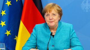 Angela Merkel ist wohl am Ende ihrer politischen Karriere  angelangt. Nun muss sie Porträts und Bilanzen aushalten. Foto: imago//Sepp Spiegl