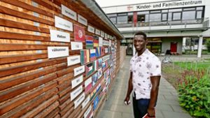 Der Gambier Yahya Sonko ist  in Deutschland bisher nur geduldet. Wie es nach seinen Lehrjahren in Hemmingen weitergeht, weiß er nicht. Foto: factum/