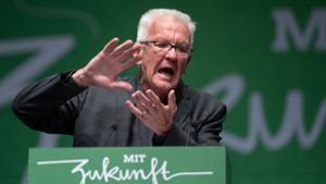 Winfried Kretschmann dominiert den Landesparteitag der Grünen. Foto: dpa/Sebastian Gollnow
