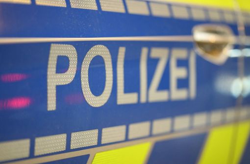 Die Polizei sucht Zeugen. (Symbolbild) Foto: IMAGO/Maximilian Koch/IMAGO/Maximilian Koch