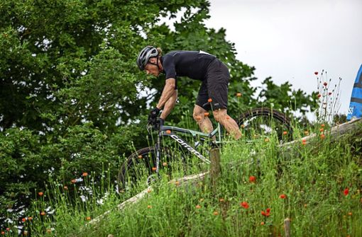 Mountainbiker stehen bei vielen Naturschützern unter dem Generalverdacht, an Flora und Fauna Schaden anzurichten. Foto: MTB-Racingteam