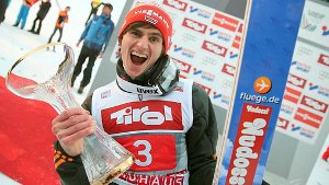 Richard Freitag triumphiert bei der Vierschanzentournee im Innsbrucker Hexenkessel: Sehr, sehr geil. Foto: dpa