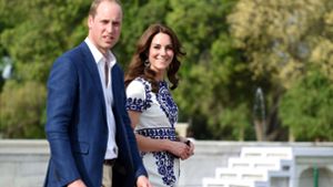 Immer freundlich, immer fröhlich: Mit viel Disziplin vertreten Herzogin Kate und Prinz William das britische Königshaus. Foto: AFP