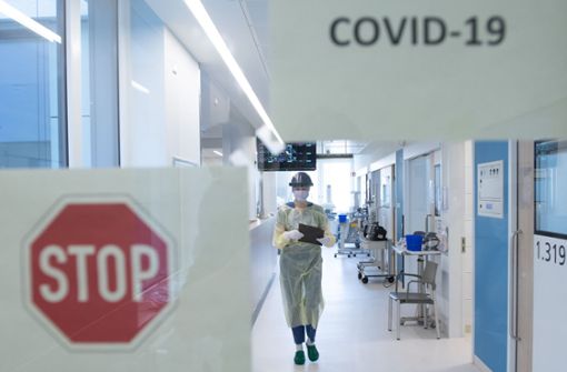 Ein an Covid-19 Erkrankter ist in Bulgarien aus einer Klinik geflohen (Symbolbild). Foto: dpa/Sebastian Kahnert