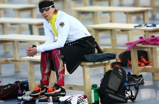 Claudia Pechstein zeigt sich nach dem Rennen über 5000 Meter enttäuscht. Foto: dpa