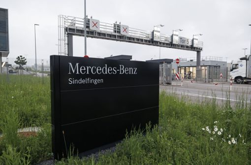 Im Sindelfinger Mercedes-Werk herrschen Trauer und Ratlosigkeit Foto: dpa/Julian Rettig