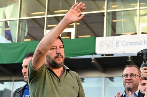 Salvini bei einem seiner zahlreichen Wahlkampfauftritte, hier am 4. Mai in Scandicci. Foto: AP