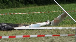 In Mosbach ist ein Kleinflugzeug kurz nach dem Start abgestürzt. Foto: SDMG