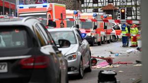 Bei dem Vorfall in Volkmarsen gab es offenbar mehrere Verletzte. Foto: AFP/UWE ZUCCHI