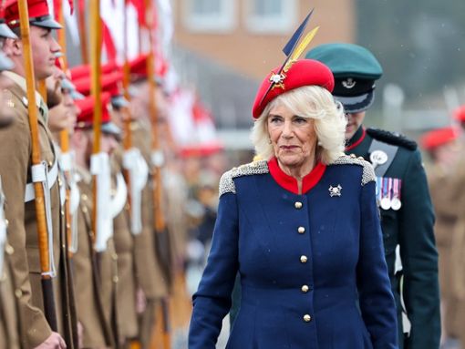 Königin Camilla hat am Montag das Militärregiment Royal Lancers besucht. Foto: ddp