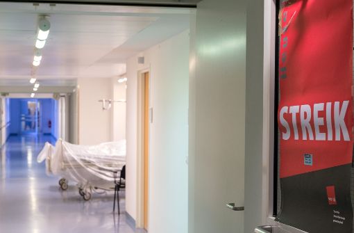 Mit Streiks und weiteren Aktionen treten Klinikbeschäftigte in mehreren Bundesländern für mehr Personal ein. Foto: dpa