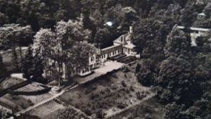 Ein Luftbild des Kinderheims St. Josef im Kloster Hoheneck aus den 1960er JahrenFoto:privat Foto:  