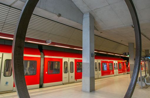 Möglicherweise hält die S-Bahn künftig häufiger in Bernhausen, als bisher Foto: Archiv Roberto Bulgrin