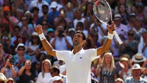 Novak Djokovic feiert seinen Wimbledon-Sieg. Foto: Getty Images Europe