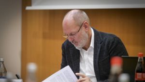 Unruhige Zeiten für den Leonberger Oberbürgermeister Martin Georg Cohn (SPD). Foto: Archiv/Simon Granville